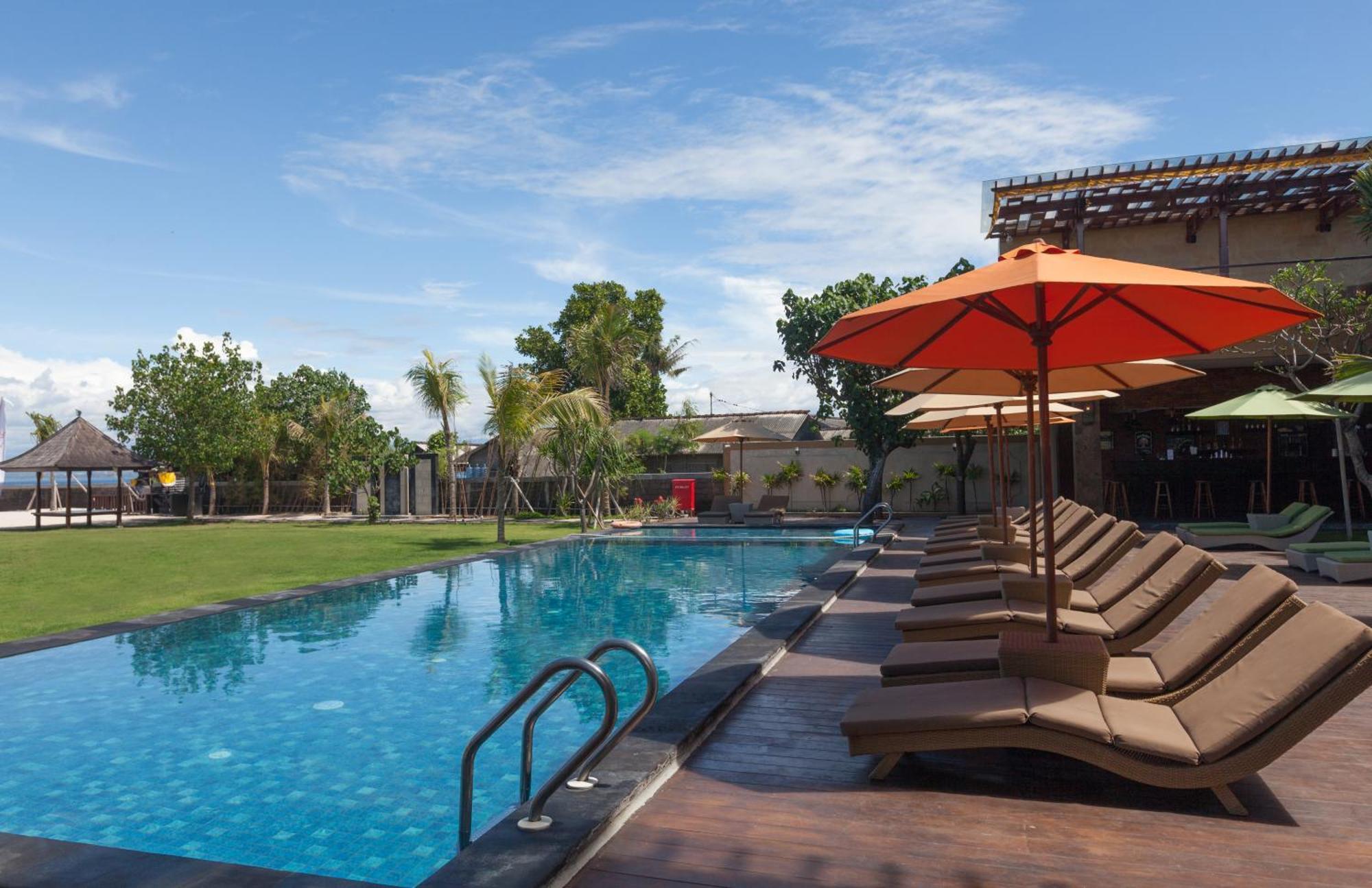 D'Nusa Beach Club And Resort Lembongan Exterior foto