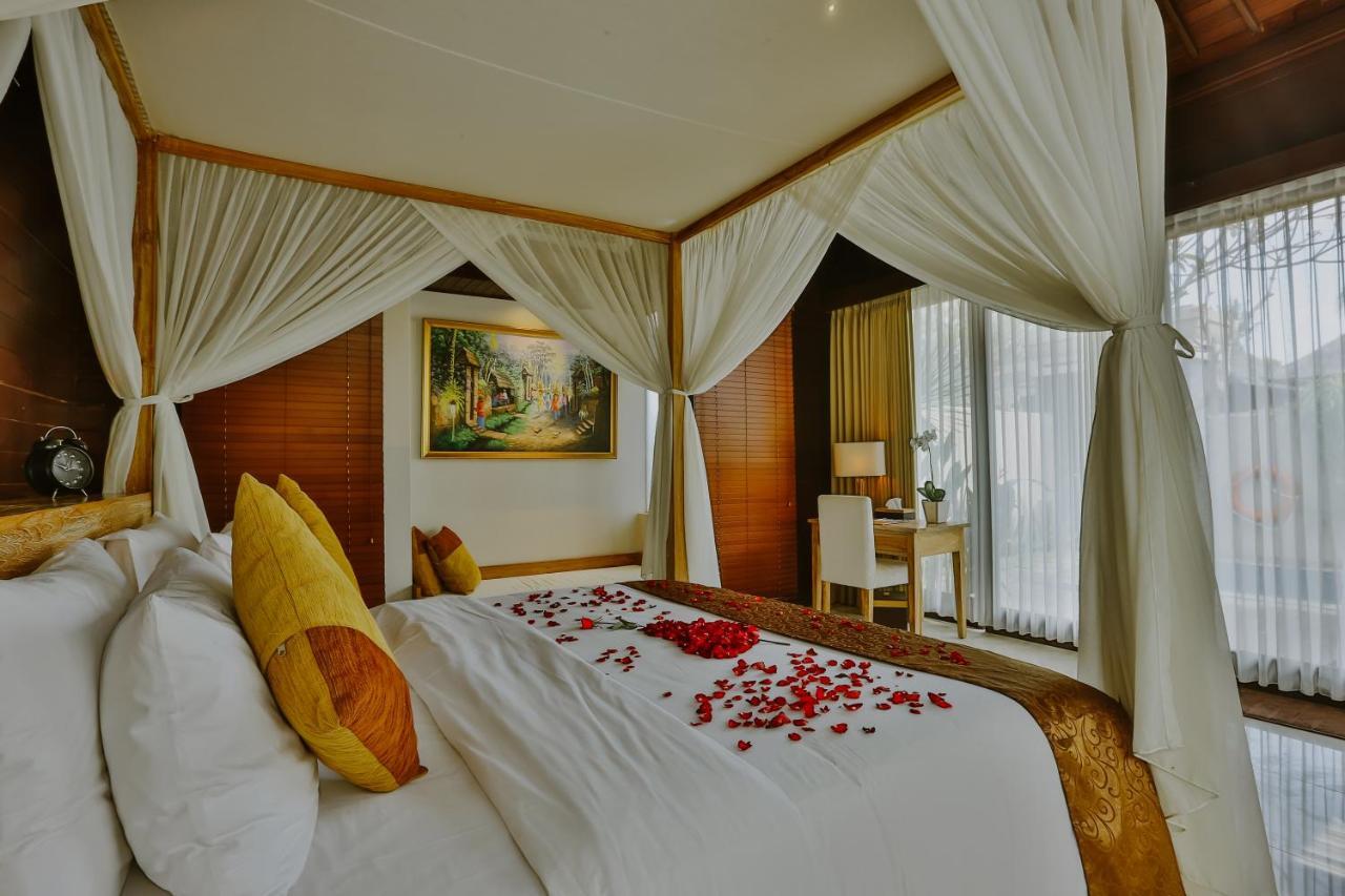 D'Nusa Beach Club And Resort Lembongan Exterior foto